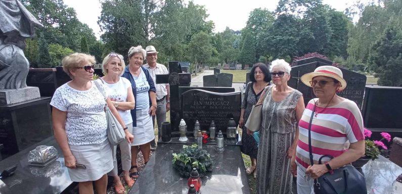 Wizyta na Cmentarzu Powązkowskim
